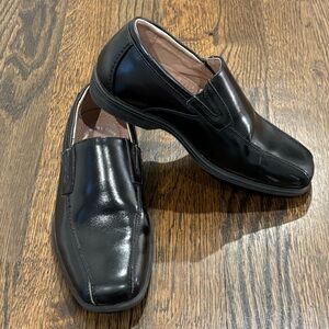 Formal Florsheim Kids Black Leather Slip-On Shoes Size 12.5